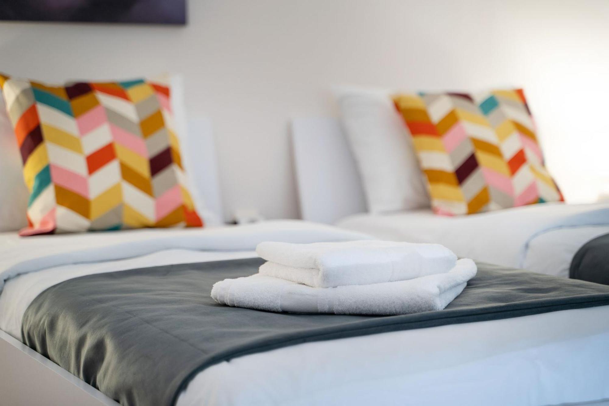 Mini Hotel Riverlux Apartments Bačka Palanka Esterno foto