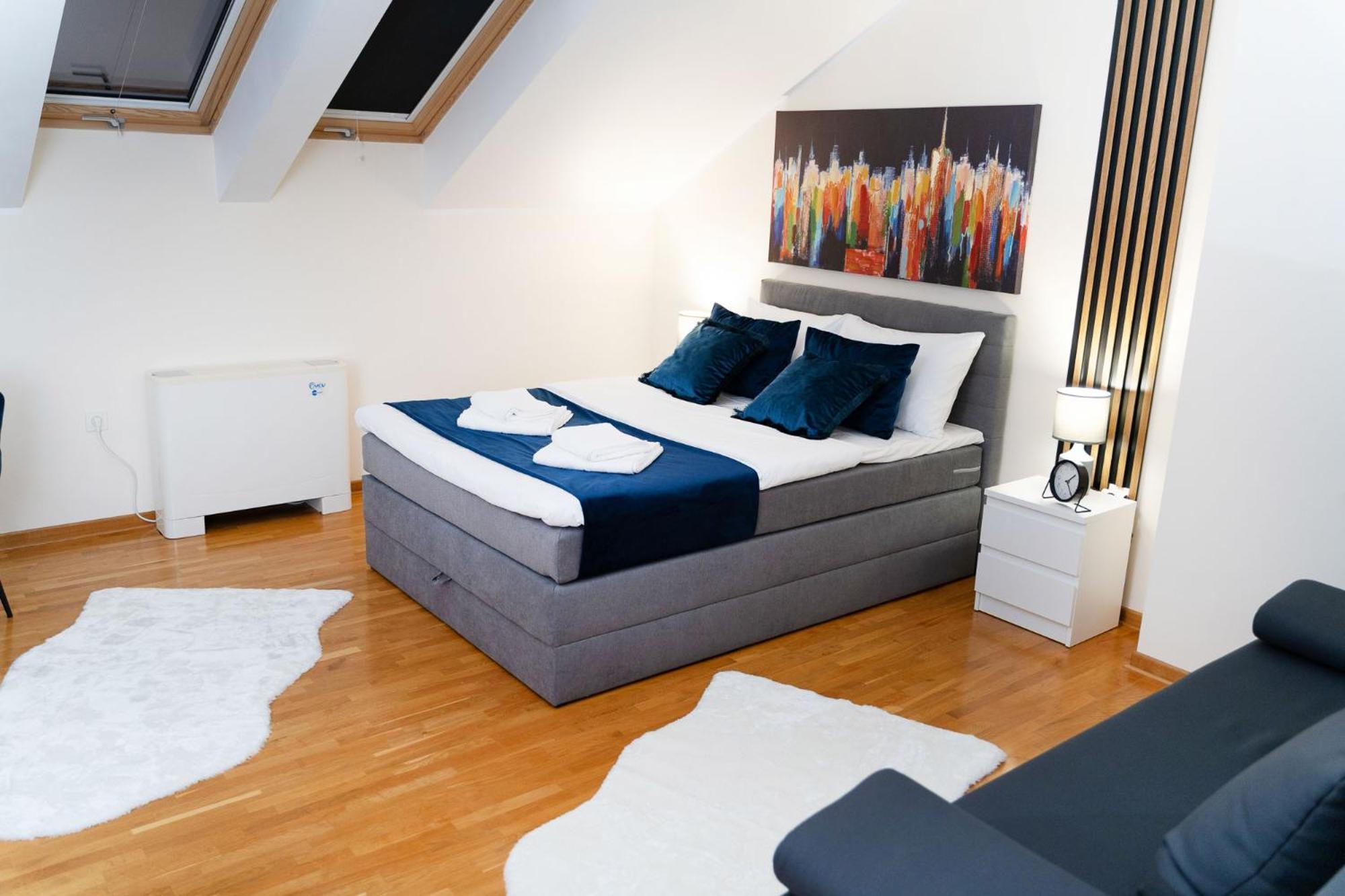 Mini Hotel Riverlux Apartments Bačka Palanka Esterno foto