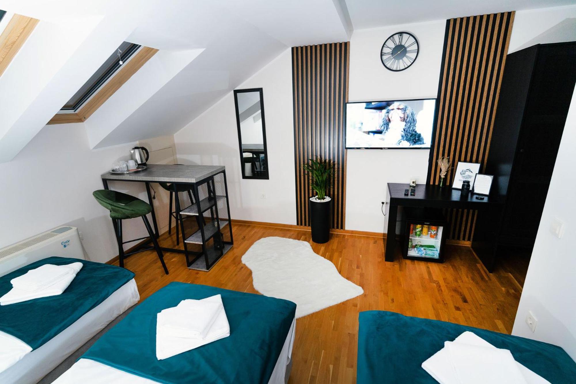 Mini Hotel Riverlux Apartments Bačka Palanka Esterno foto